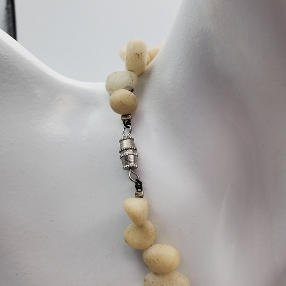 The balancing stone necklace N1225 - Picture 3 of 4